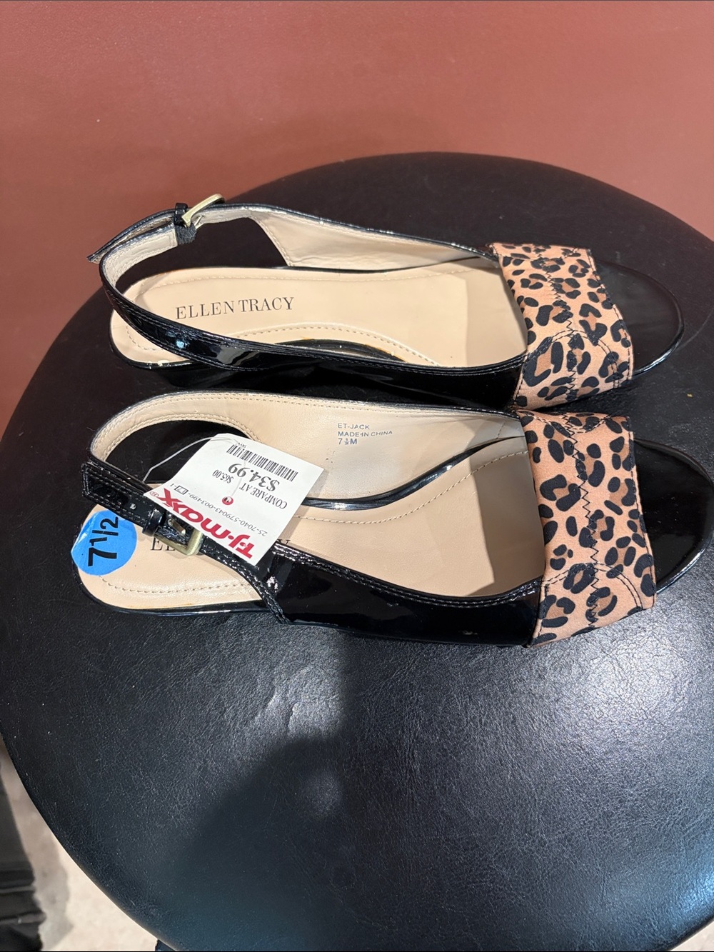 Ellen Tracy Black Patent Slingback Sandals with Leopard Print Toe - Picture 2 of 3